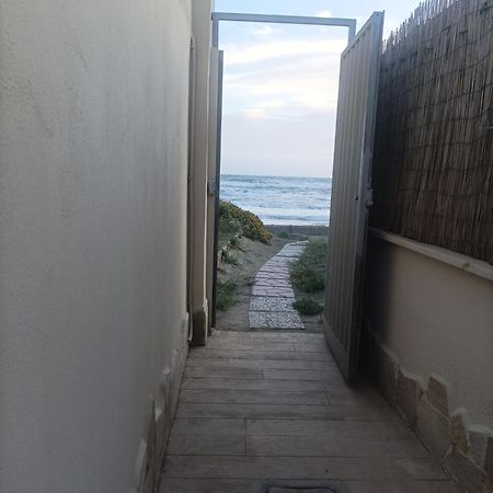 Casa Roberto Beach Torvaianica Eksteriør bilde